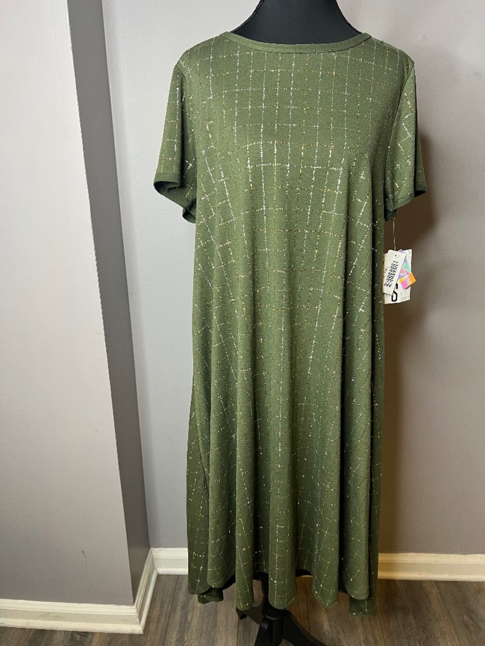 LulaRoe Carly Dress Size S Green/Metallic Gold NWT
